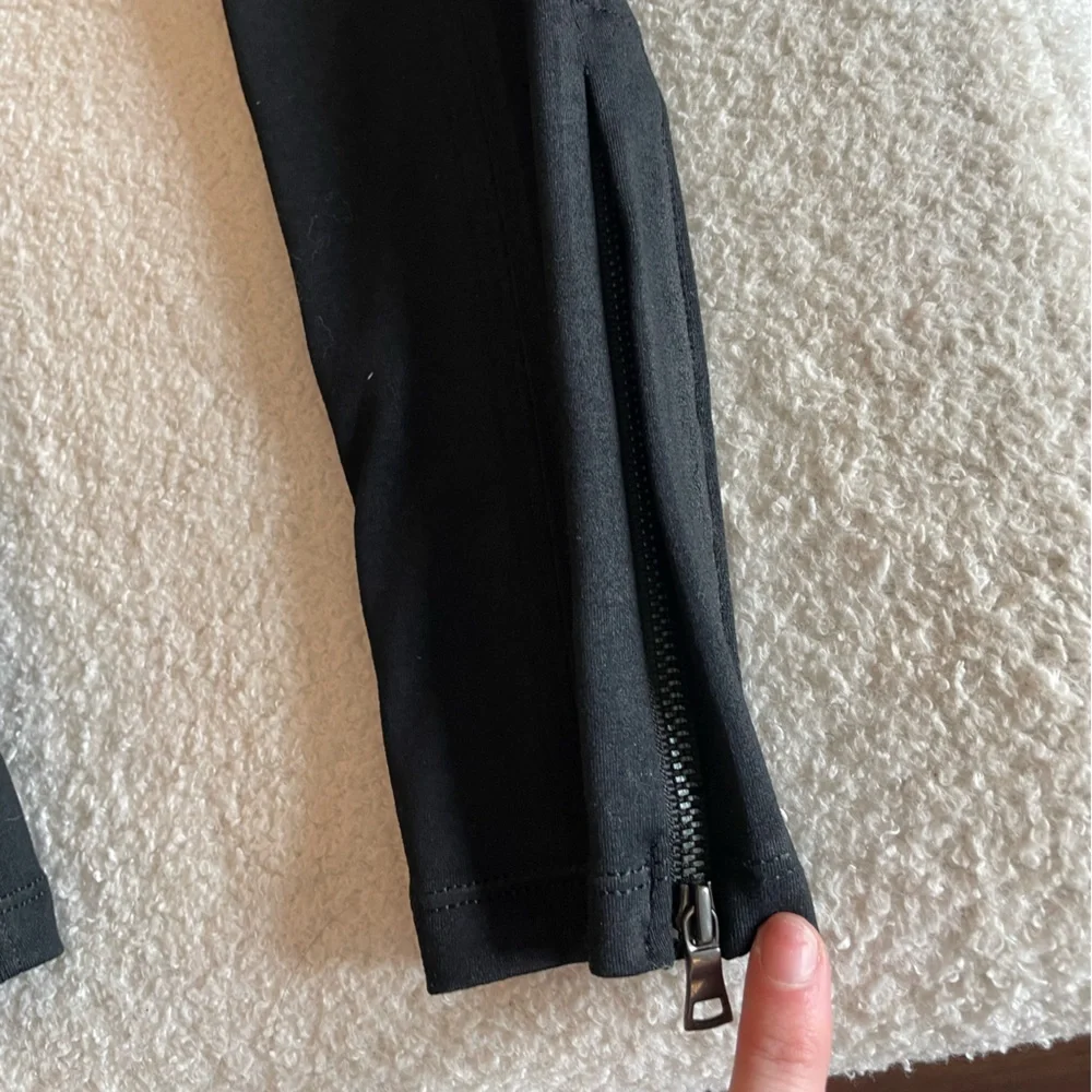 David Lerner Faux Leather Biker Leggings with Ankle Zip  - Women’s Size S - Picture 10 of 13